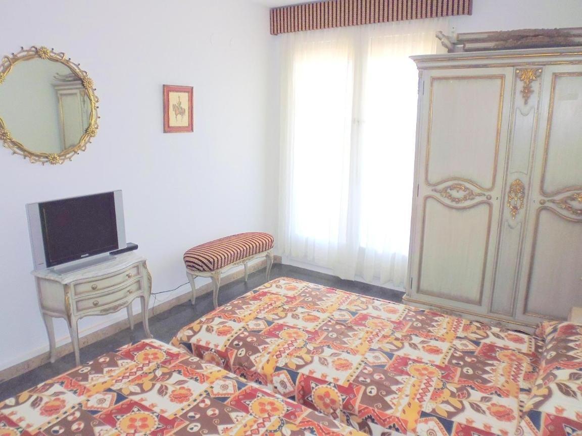 Appartement Zeus Alexis Frontal à Salou Chambre photo